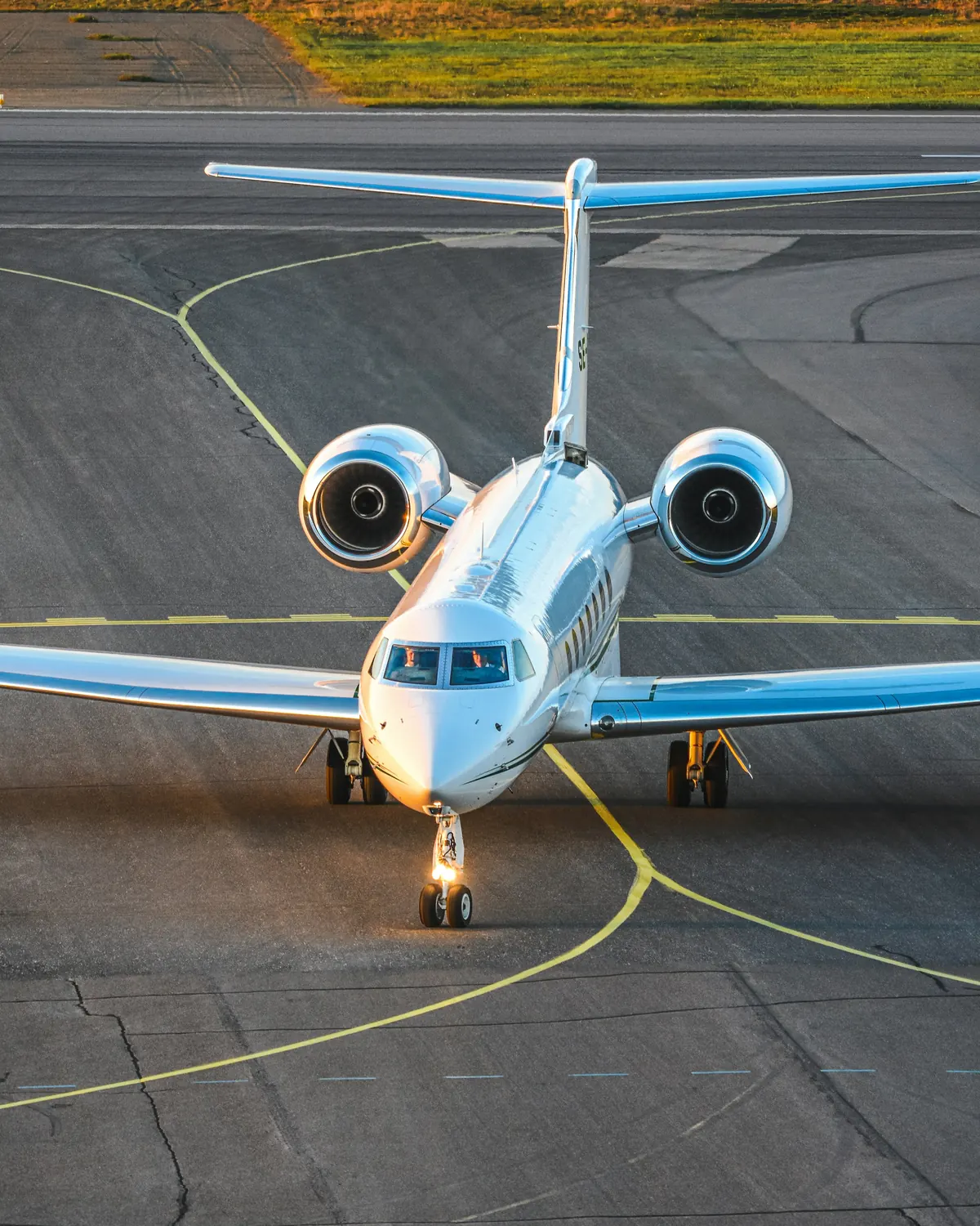 Gulfstream jet taxiing toward the camera